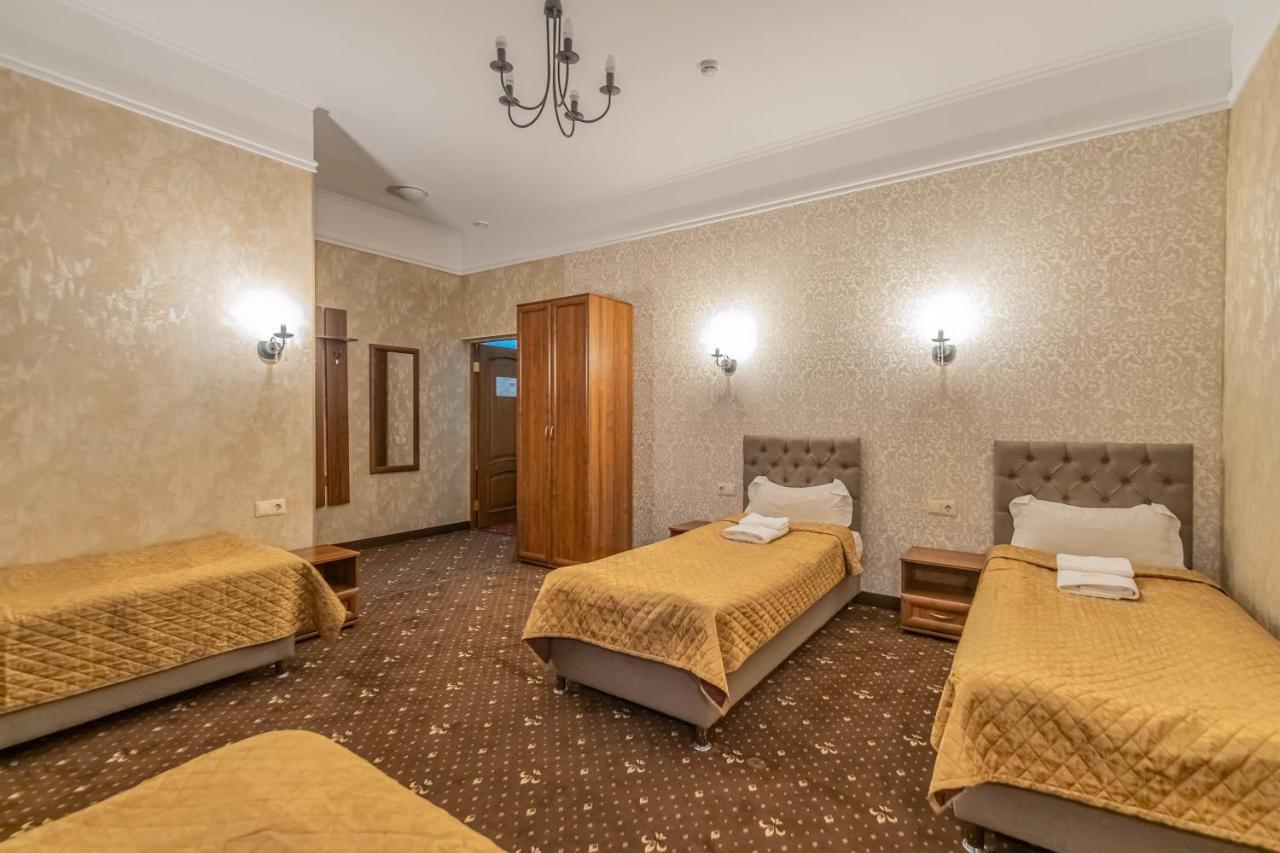 Lanselot Hotel - Hostel Sankt Petersborg Eksteriør billede